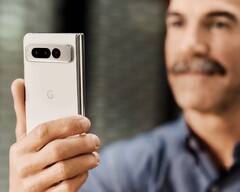 Google liefert einen ersten, potenziellen Hinweis auf das Pixel Fold 2. (Bild: Google)