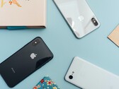 Der angesehene Analyst Ming-Chi Kuo glaubt, dass Apple zum Sparen von Kosten 5G in Deutschland deaktivieren wird. (Bild: Arnel Hasanovic, Unsplash)