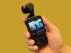 Hands-on-Bild der Feiyu Pocket 4 (geschärft mit Gemini AI).