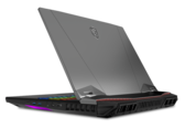 MSI GT76 Titan DT 10SGS im Laptop-Test: Der Exot für Late-Game-Sessions