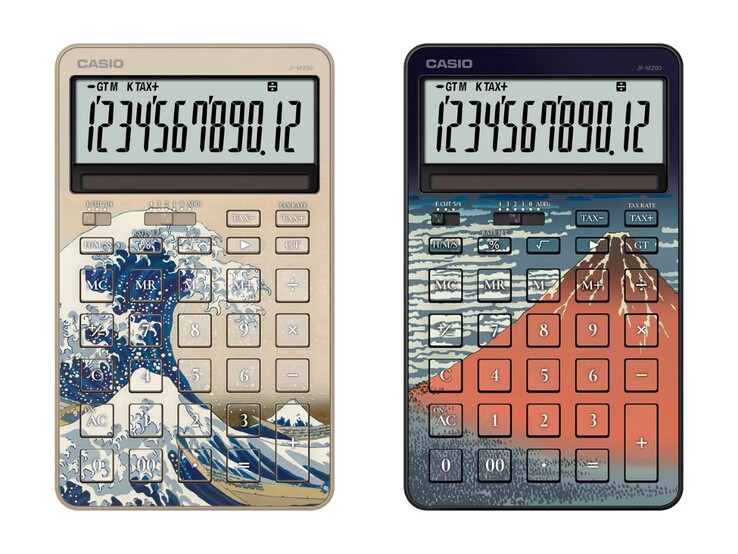 Die von Hokusai inspirierten Taschenrechner JF-M200-TJ-KHK (links) und JF-M200-TJ-KHG (rechts) von Casio. (Bildquelle: Casio)