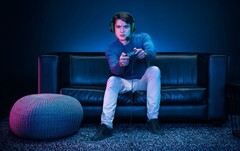 Das neue Razer Kaira Pro Gaming-Headset kann sowohl mit einer Xbox als auch mit anderen Geräten verwendet werden, solange diese Bluetooth unterstützen. (Bild: Razer)