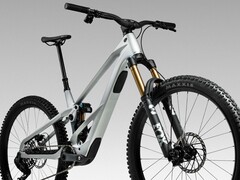 Wild LT M20: E-Bike fährt mit DJI Avinox-Motor vor