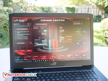 draußen im Schatten