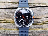 Der Nachfolger der abgebildeten Samsung Galaxy Watch Ultra erhält ein Akku-Upgrade.
