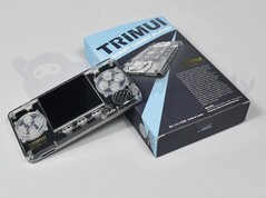 Powkiddy Trimui: Kompakter Retro-Handheld zum kleinen Preis erhältlich