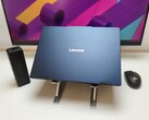 Energieeffizient, aber nicht besonders flott: Der Core Ultra 5 322 im IdeaPad 5i 2-in-1 14