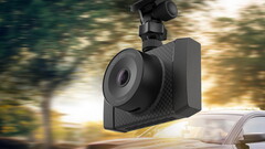Yi Ultra: Dashcam mit MEMS-3-Achsen-G-Sensor, Sprachsteuerung und LCD