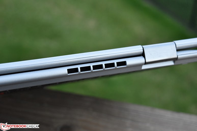 In den meisten Szenarios ist der Lüfter kaum (bzw gar nicht) hörbar.