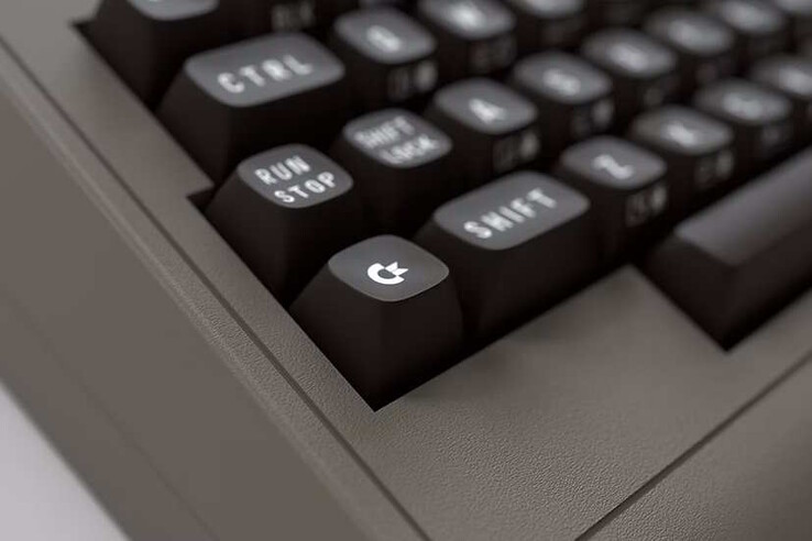 Eine mechanische Tastatur ist verbaut (Bildquelle: Commodore)