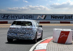 Der Ioniq 5 N wurde auf der Nordschleife auf Herz und Nieren geprüft (Bild: Hyundai)