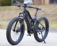 Nireeka Mega: Starkes E-Fully