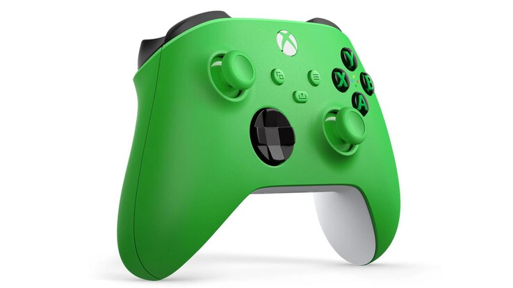 Gratiszugabe: XBOX Wireless Controller. (Bild: Microsoft)
