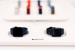 Die Apple Watch SE soll in wenigen Monaten ein umfangreiches Upgrade erhalten. (Bild: Jass Hernandez)