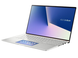 Das Asus Zenbook 15 UX534FTC (90NB0NK5-M04070), zur Verfügung gestellt von Asus Deutschland.