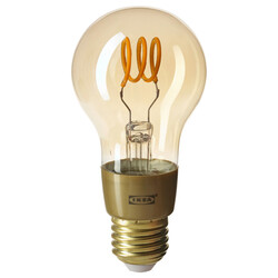 Die Glühbirne ist mit 9,99 Euro wesentlich preiswerter als die Konkurrenz (Bild: Ikea)