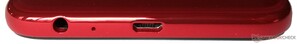 Unterseite: 3,5-mm-Headsetanschluss, Mikrofon, Micro-USB-Anschluss