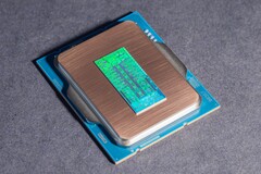 Mit dem Core i9-13900HX steckt Intel seinen leistungsstärksten Desktop-Prozessor in Laptops. (Bild: Fritzchens Fritz)