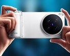 Der Nachfolger des abgebildeten Vivo X300 Ultra verspricht eine bessere Bildstabilisierung.