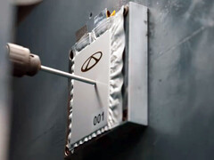 Rhino S Feststoffbatterie während eines Bohr- und Nageldurchdringungstests. (Bildquelle: Chery)