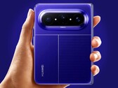 Das Apple iPhone Ultra soll ähnlich breit wie das Huawei Pura X Max werden.