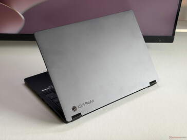 Asus ProArt PX13 HN7306EA.