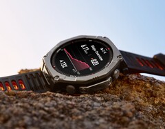 Die Amazfit T-Rex Ultra 2 setzt auf ein besonders robustes Gehäuse mit achteckiger Lünette.