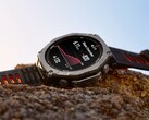 Die Amazfit T-Rex Ultra 2 setzt auf ein besonders robustes Gehäuse mit achteckiger Lünette.
