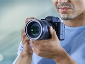 Die abgebildete Sony A7 IV könnte schon bald einen Nachfolger erhalten. (Bildquelle: Sony)