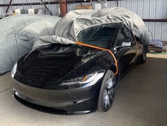 Das Tesla Model 3 Facelift namens &quot;Project Highland&quot; wurde bereits mehrfach geleakt (Bild: ffiarpg)