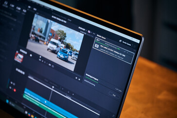 Viele Kreativ-Anwendungen unterstützen den Einsatz von Nvidias Tensor Kernen für KI-Features, wie in diesem Fall Davinci Resolve für den Videoschnitt.
