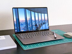 2.8k-OLED-Touchscreen, Ryzen AI Max+ Pro, 2-TB-SSD, 64 GB RAM: HP ZBook Ultra G1a. (Bild: Allen Ngo)