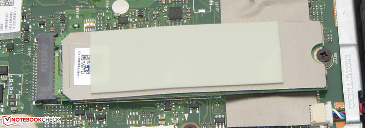 Eine NVMe-SSD dient als Systemlaufwerk.