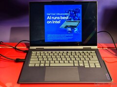 Das ThinkBook 14 2-in-1 der vierten Generation setzt auf Intel Meteor Lake. (Bild: Notebookcheck)