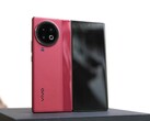 Das Vivo X Fold 2 zeigt sich im ersten Hands-On-Video mit Zeiss-Kamera und doppelten Ultraschall-Fingerabdrucksensoren.