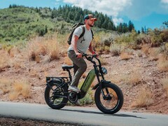Kommoda 3.0: E-Bike mit Drehmomentsensor und fetten Reifen (Bildquelle: Cyrusher)