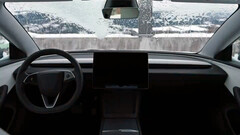 Anzeige über den Defrost-Mode als rechtzeitige Erinnerung bei kaltem Wetter (Bild: Tesla)