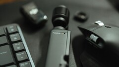 Der Nachfolger der DJI Osmo Pocket 3 Minikamera soll in einem ersten Leak mit überraschenden Neuheiten zu sehen sein. (Bildquelle: Simon Hughes, editiert)