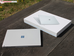 Surface Book mit Performance Base: kraftvoller dank GeForce GTX 965M, ansonsten kein Vorteil