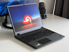 Lenovo ThinkPad P16v G1 AMD im Test - Entry-Level Workstation mit Zen4