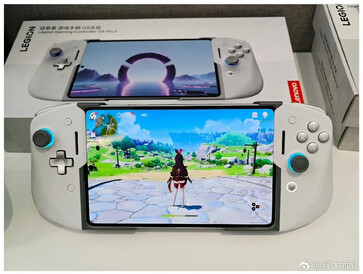 Der G9-Controller des Y700 Infinite