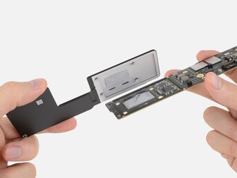 Das Kühlsystem des M1 MacBook Air. (Bild: iFixit)