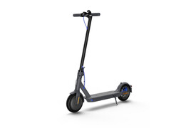 Den Xiaomi Mi Electric Scooter 3 Angebot gibt es aktuell für deutlich unter 400 Euro im Angebot. (Bild: iBood)