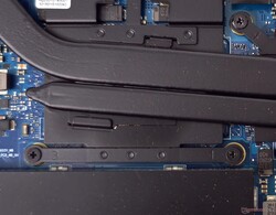 Der Core i9-13900H im VivoBook Pro 16  ist nicht der schnellste seiner Art aber dafür sehr konstant in der Leistung und ohne thermische Drosselung