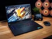 Aorus 17X AZF im Test: High-End-Gaming-Laptop mit i9-13900HX und RTX 4090 kombiniert mit einem flachen Gehäuse