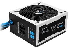 Sharkoon SilentStorm Icewind: Günstige, teilmodulare Netzteile