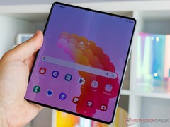 Für unter 1.200 Euro dürfte das Samsung Galaxy Z Fold 5 für so manchen Technikbegeisterten infrage kommen (Bild: Marcus Herbrich)