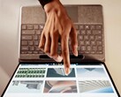 Das Surface Pro 12 wird wahlweise mit LCD oder OLED-Display angeboten.
