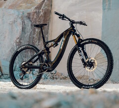 BH iLYNX+: Neues E-Fully mit Carbonrahmen