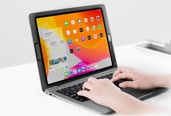 doqo: Günstiges Case mit Tastatur, Touchpad, Hub und Akku macht iPad Pro zu MacBook